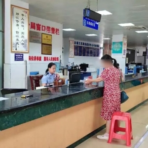 河池市金城江區(qū)政務(wù)服務(wù)中心辦事大廳窗口咨詢電話及工作時(shí)間