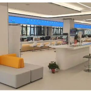 南陽市臥龍區(qū)政務(wù)服務(wù)中心辦事大廳窗口預(yù)約咨詢電話