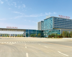 貴陽綜合保稅區(qū)管委會(huì)